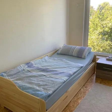 Ferien/ Monteurzimmer Mit Gemeinsam Wozi, Kue, Bad, Wlan Magdebourg Extérieur photo