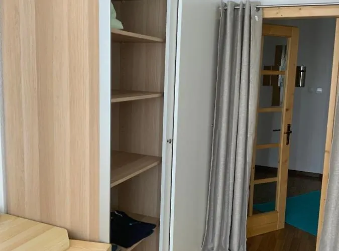 Ferien/ Monteurzimmer Mit Gemeinsam Wozi, Kue, Bad, Wlan